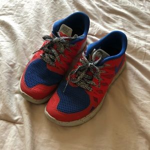 Nike Free 5.0 running shoes